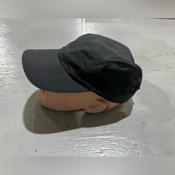 Black Unisex Ball Cap NWOT - Picture 2 of 14